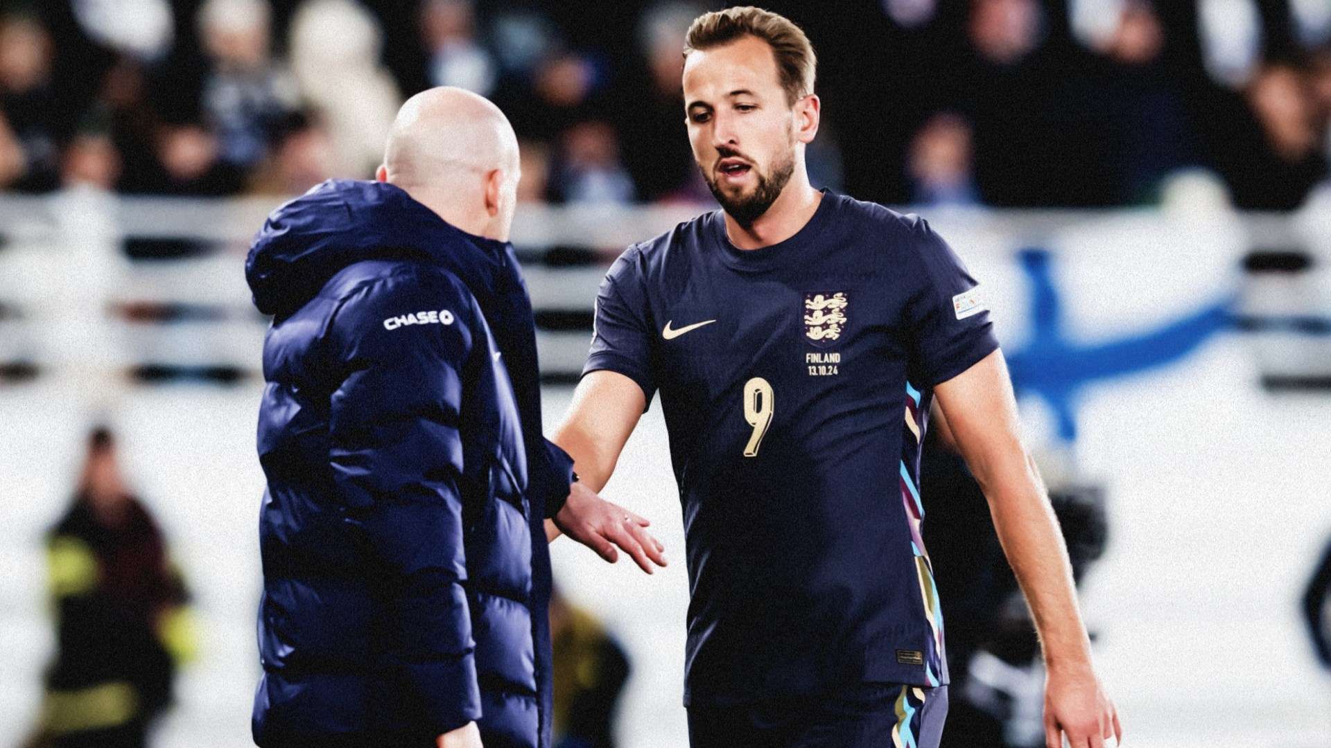 米兰足球俱乐部标志深度解析与历史演变探讨