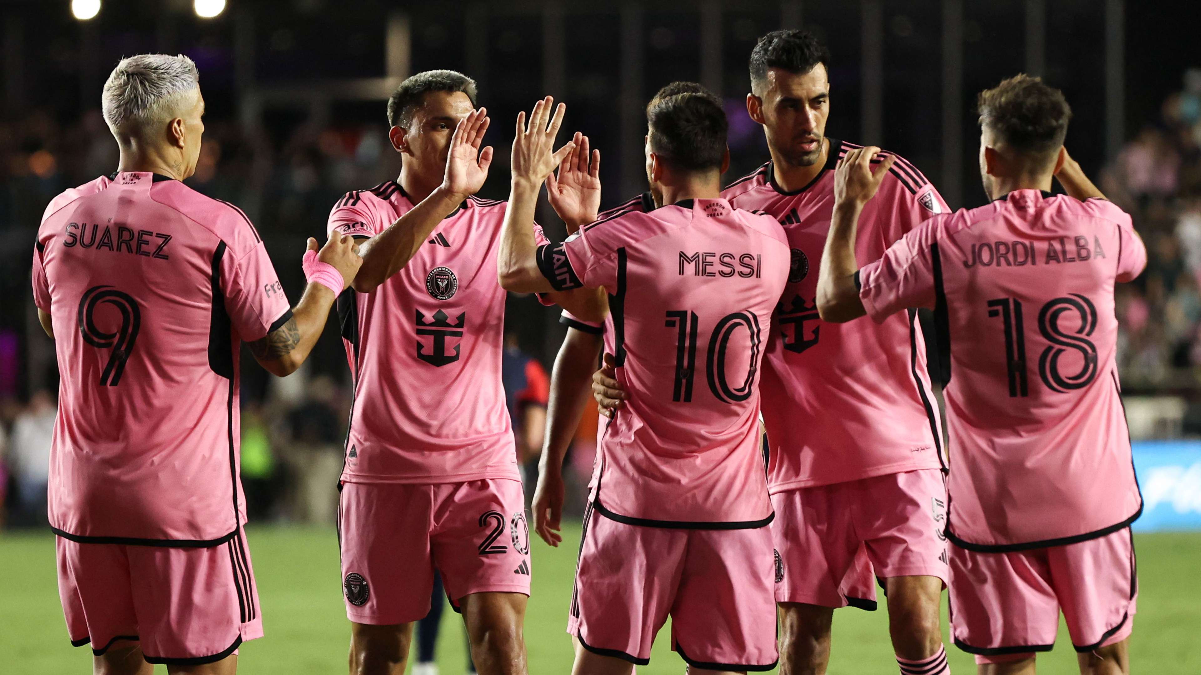 中国队在2025男子冰壶世锦赛第七轮激战中险胜奥地利赢得重要胜利