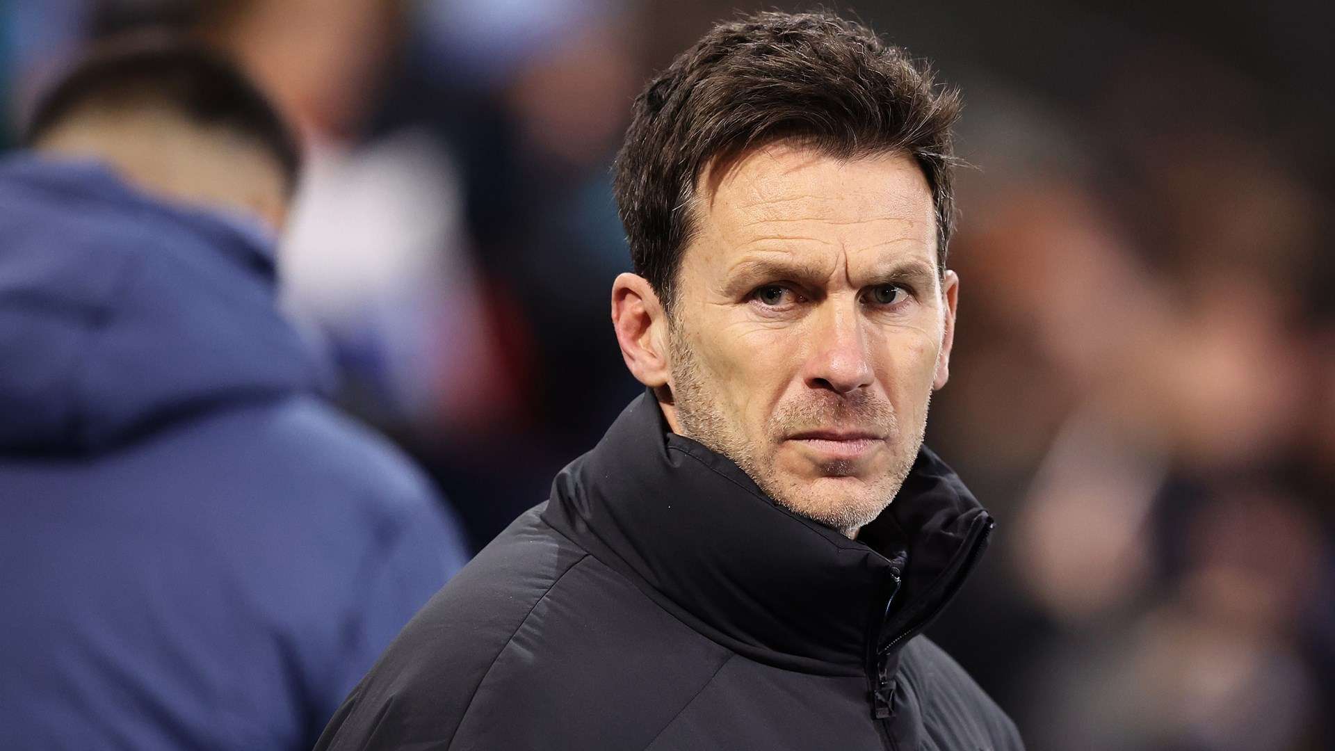 我们本不该 我们本不该